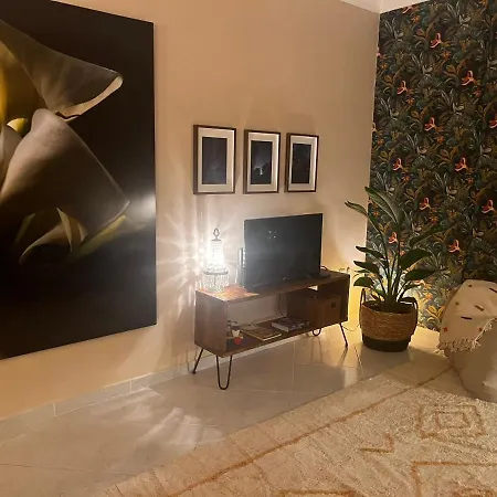 Cozy Apartment *